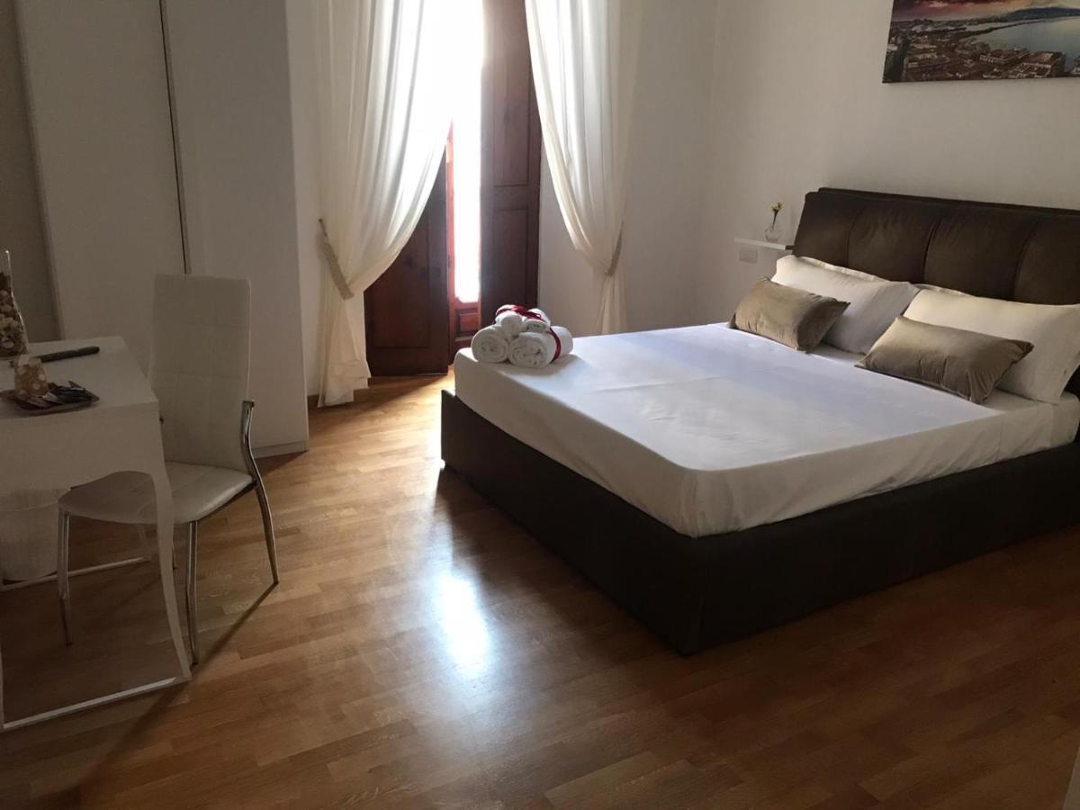 Residenza San Gennaro Hotel Napoli Ngoại thất bức ảnh